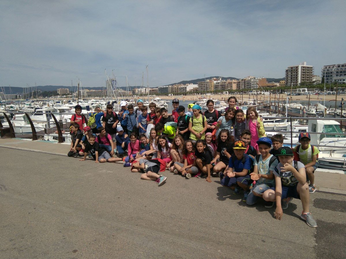 FortiaSola's tweet photo. Els porxos, Can mateu, les Corominas i la Fosca quatre ambients per les colònies de #EdInf, #3r i #4t. Ambient de bosc i mar! @fundesplai https://t.co/Yt1LykJzZP