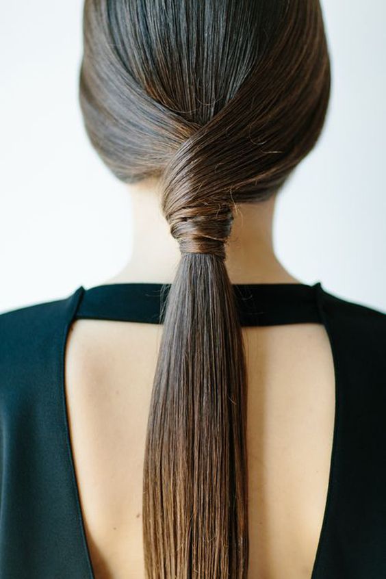 RubinExtension's tweet photo. Perfect #hairstyle for when you want the hair out of your face?๐Which one will you choose?๐#RubinExtensions #Hair #HairGoals #LongHair https://t.co/6LuRA9syuk