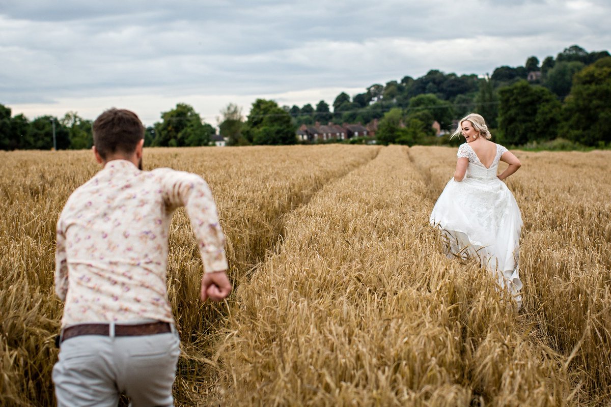 1LittleDaisy's tweet photo. #ashesweddingvenue #theasheswedding #theashesweddingvenue #theashesbarns #staffordshireweddingphotographer #staffordshirewedding https://t.co/pmFZOQgE7D