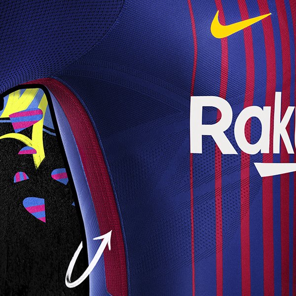 FCBI_Tarakan's tweet photo. Resmi Jersey Home @FCBarcelona Musim 2017/2018 👏
Gimana tanggapan kalian Cules dan Noia 😀
[Via @FCBarcelona] https://t.co/y02OqOcj4T