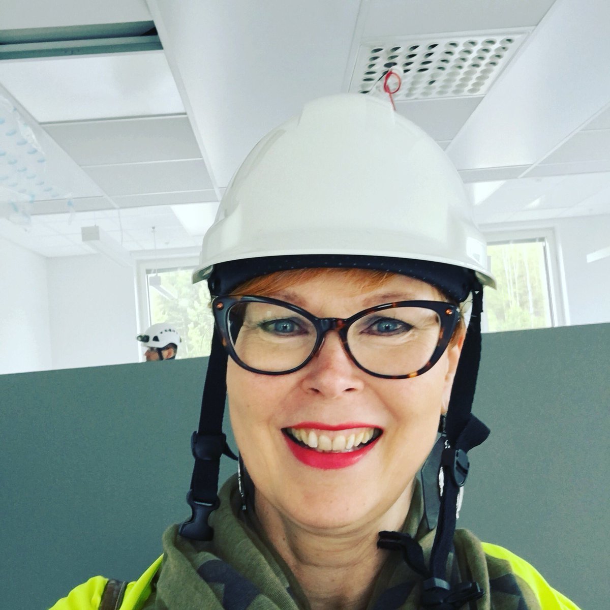 ASorvoja's tweet photo. Terveiset elokuussa avattavasta Kuopion Pohjola Sairaalasta #pohjolasairaala #kokosydämellä https://t.co/SmYoonPP7I