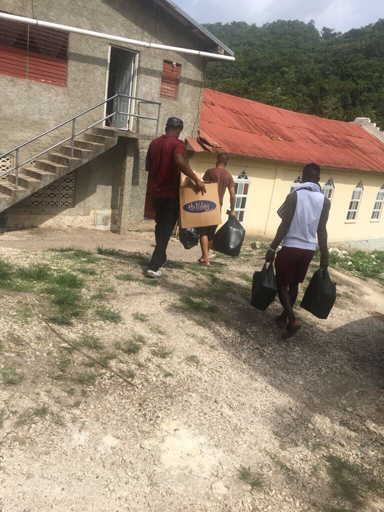 Visited Clifton Boys Orphanage in 🇯🇲Let's not forget the people in need. "The best charity is accomplished in Ramadan" - Prophet (SAW)