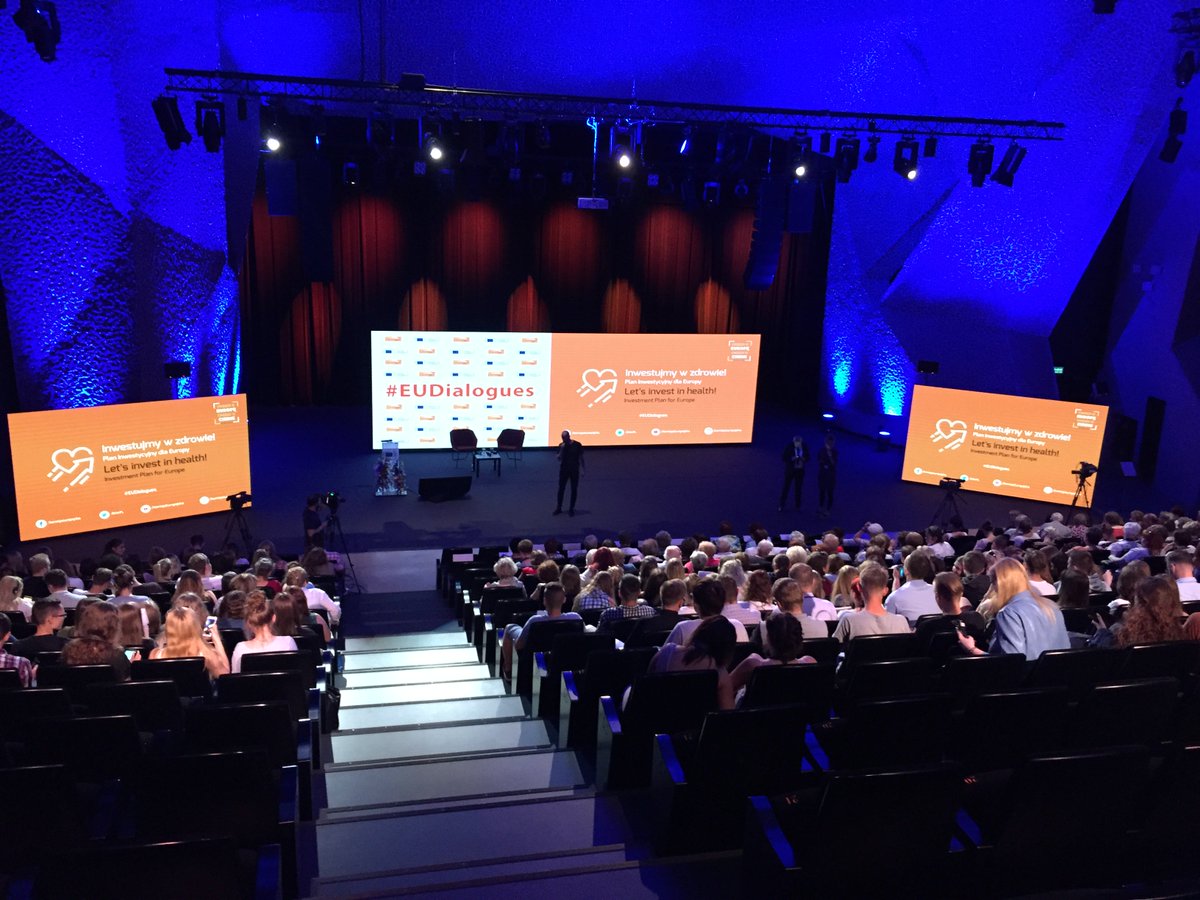 Art4media2's tweet photo. Dziś jesteśmy na konferencji #CitizensDialogues zorganizowanej przez @EUinPL (Komisję Europejską w Polsce).
 #EUDialogues #CKKJordanki #A4m https://t.co/PXatQSy3wk