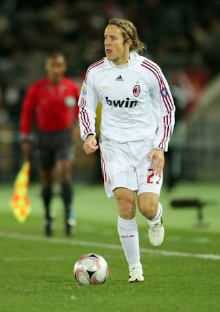 Happy Birthday to Massimo Ambrosini      