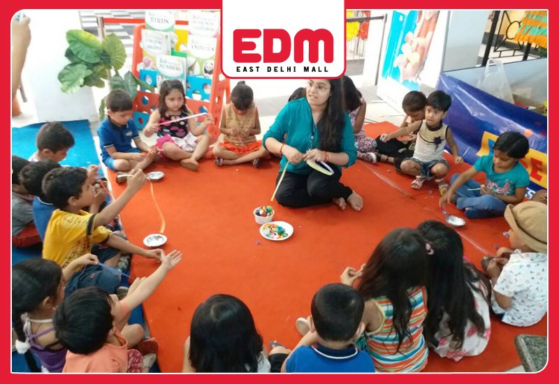 EastDelhiMall's tweet photo. Quilling Workshop of Risekids #SummerCamp 2017 #EDM Event...... #EastDelhiMall #QuillingWorkshop https://t.co/hHl78PB3zx