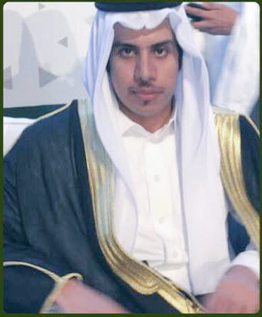 Alrejalat2's tweet photo. 💐 مبروك💐
للشاب / ممدوح ابن مبارك ابن عبيد #المرزوقي
حصوله على درجة البكالوريوس
من #جامعة_الطائف فرع #تربة
نهنئة ونتمنى له التوفيق https://t.co/eAMD30HgAp