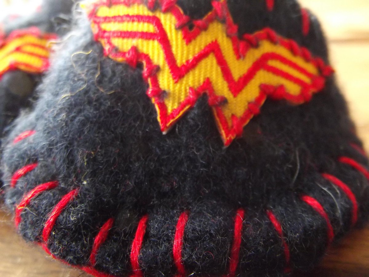 Get your little ones ready for the #WonderWoman movie with these superheroine-inspired felt shoes! ameliaveaseyshoeshop.com/products/wonde… <a href="/wonderwomanuk/">Wonder Woman UK</a>