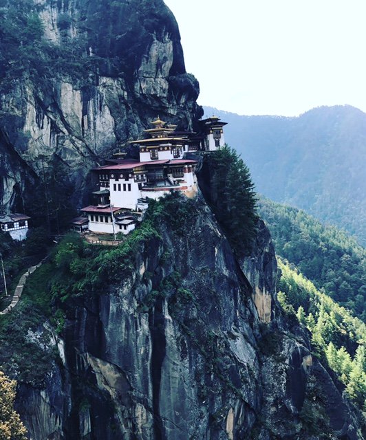Bhutan... a magical kingdom nestled in the Himalayas jetlagandmayhem.com/destinations/a… #traveltips #bhutan #bucketlist