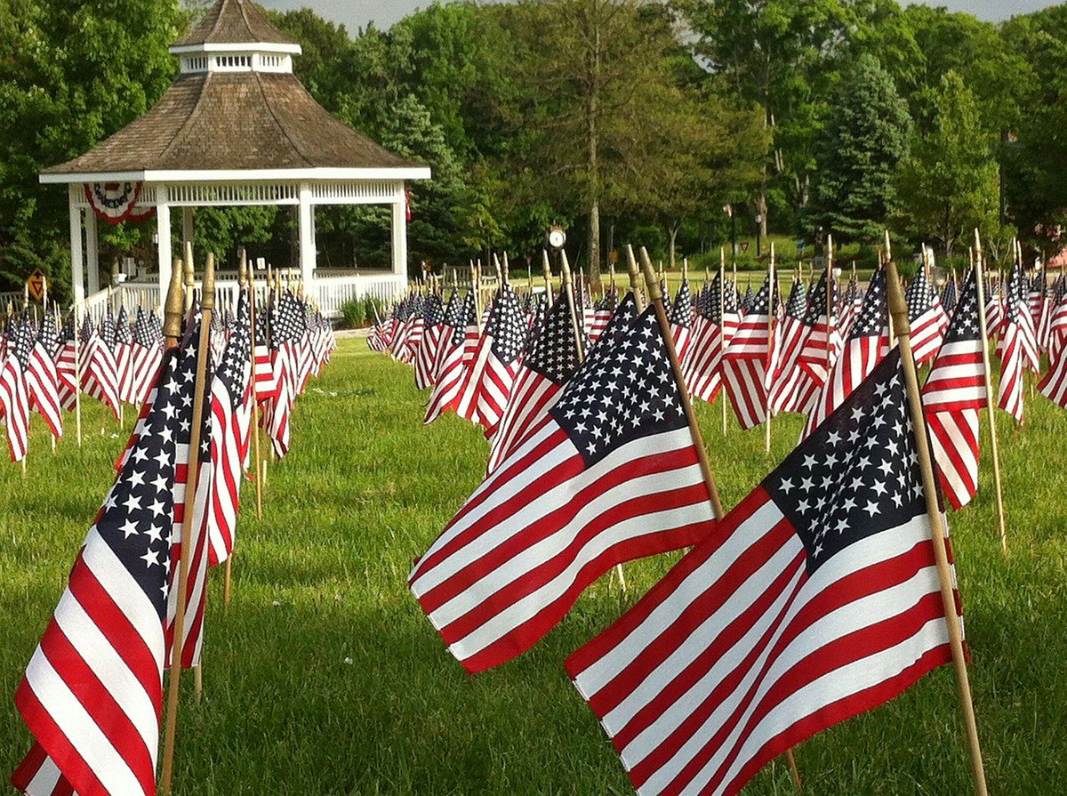 FaithTech's tweet photo. Remembering those who made the ultimate sacrifice for our freedom. #MemorialDay2017 #ThankYou #FreedomIsntFree https://t.co/xyFERMlqS6