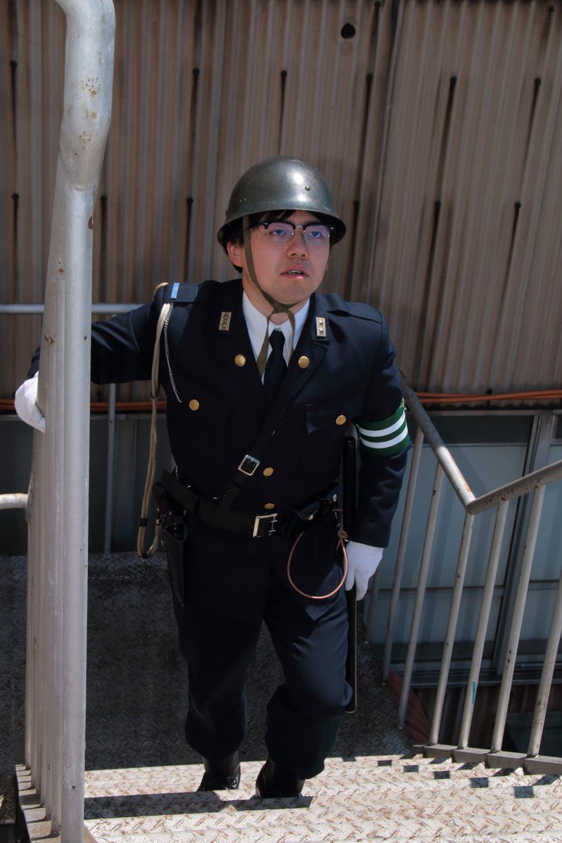 県警巡査長 確かに 戦後の警察もそれを流用していたと聞きましたしね 県警巡査長 確かに 戦後の警察もそれを流用していたと聞きましたしね