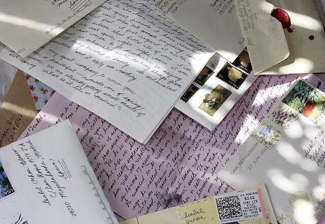 MeriamElTahawy's tweet photo. I really love handwritten letters more than text messages. https://t.co/yecUGW90ha