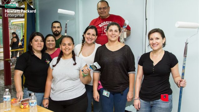 KellyEHB's tweet photo. .@HPE Volunteers went to the Indigenous Town of Quitirrisí #CostaRica to repair &amp; paint their school #livingprogress https://t.co/6cwE6cGYsG https://t.co/SFSjIQ7wtt