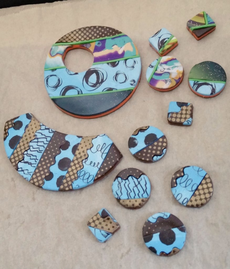 itsuki38's tweet photo. 焼成前。
#ポリマークレイ #polymerclay #handmade #ハンドメイド #ハンドメイドアクセサリー #粘土 #fimo #プレモ #オーブン粘土 #moiko #silkscreen https://t.co/PELCSXkXsx
