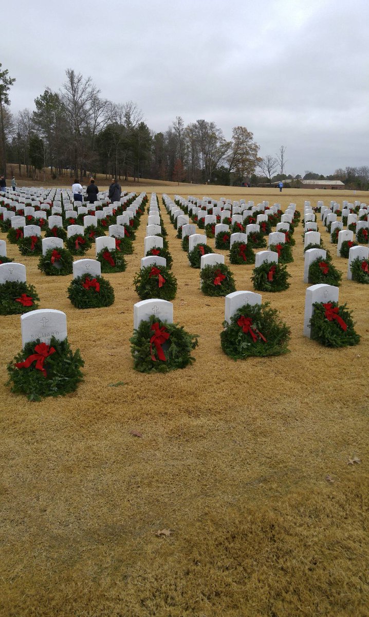 causey_tom's tweet photo. So grateful for the sacrifices made by so many brave men and women. #Neverforget https://t.co/SK5wHTyxBs