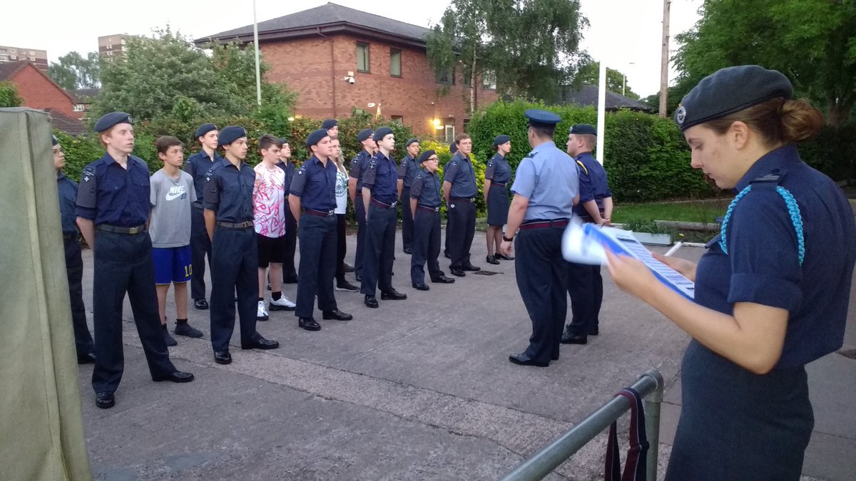 1122sqn's tweet photo. CWO Daire times out today after 7 years in the corps. He has now took his final parade #missualready @OC1122SqnATC @OCStaffsWing @ComdtAC https://t.co/UfwTTaTcSn