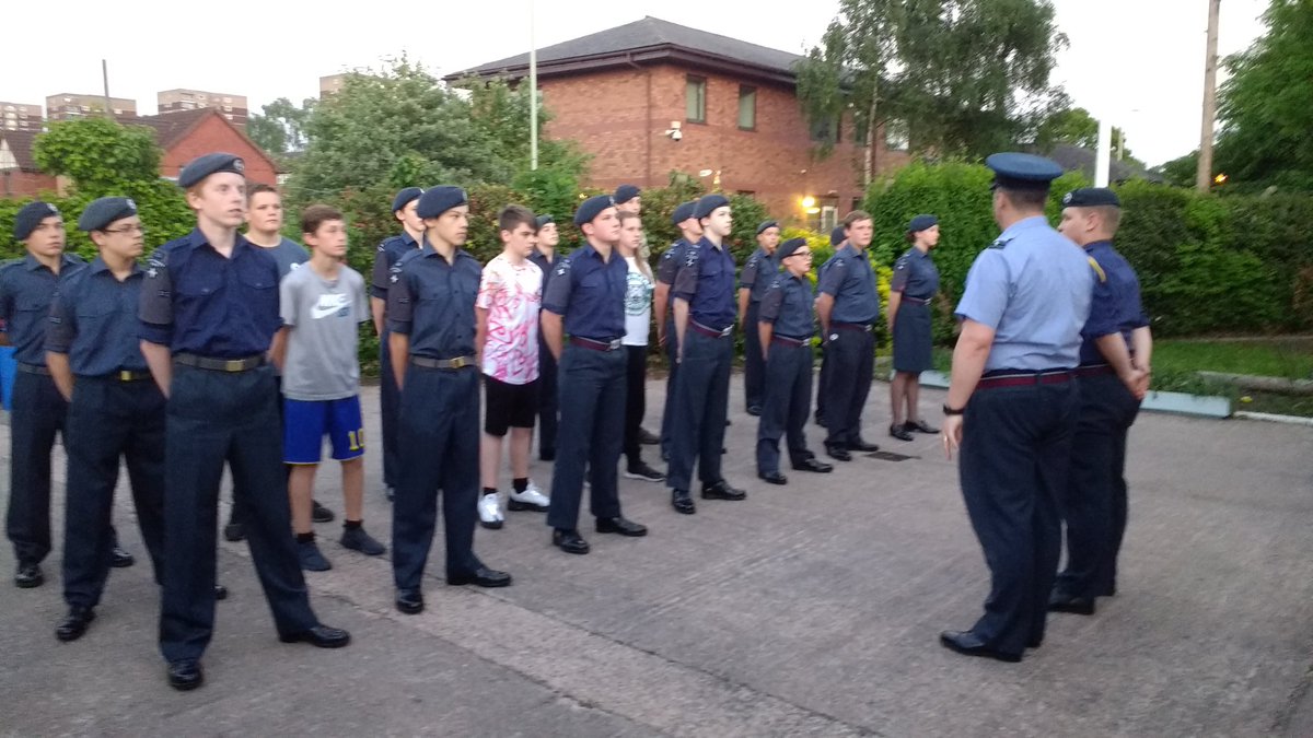 1122sqn's tweet photo. CWO Daire times out today after 7 years in the corps. He has now took his final parade #missualready @OC1122SqnATC @OCStaffsWing @ComdtAC https://t.co/UfwTTaTcSn