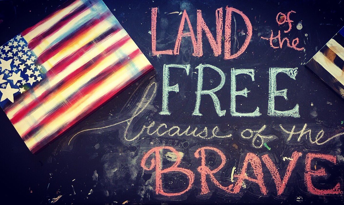 PinotsHoboken's tweet photo. Remembering &amp; Honoring those that served &amp; sacrificed for our freedom- thank you is not enough 🇺🇸
#hoboken #MemorialDay https://t.co/HNzuRhAaRk
