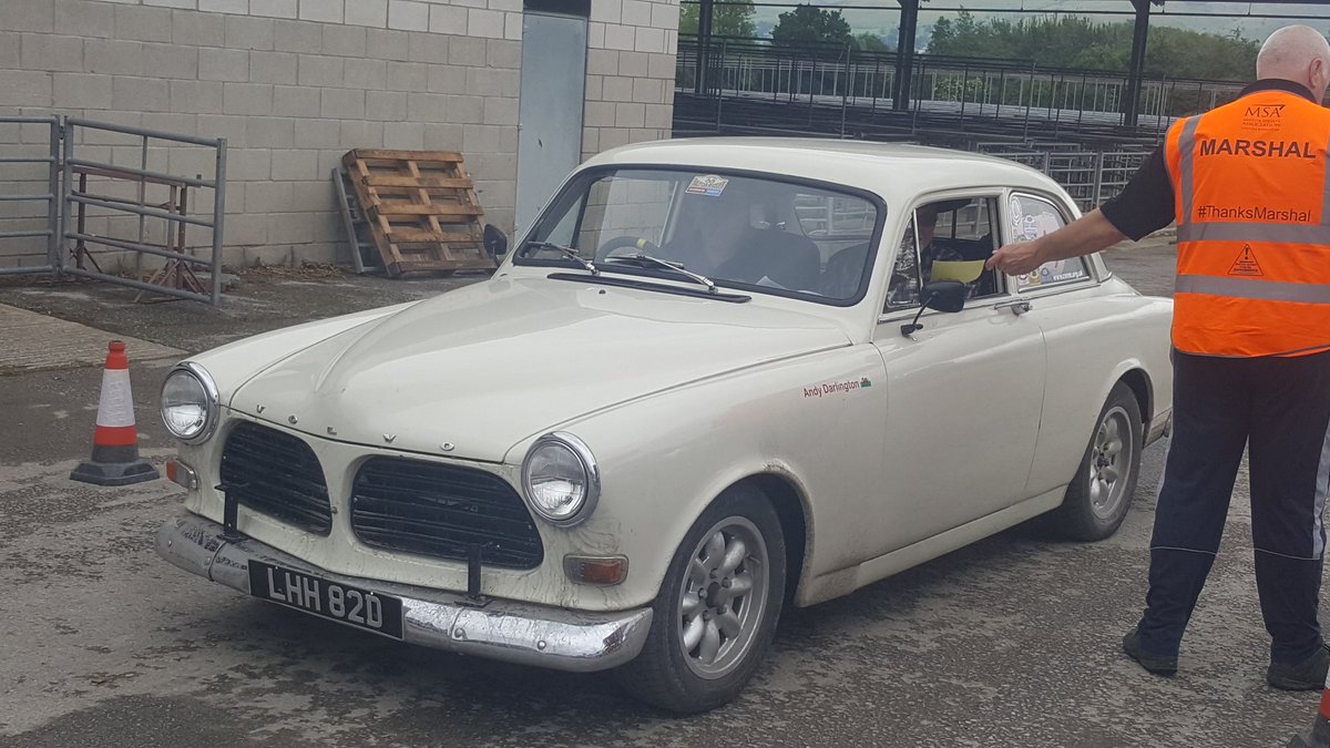 ClwydValeMC's tweet photo. The CVMC Clwydian Cars Autosolo is on today.
#thanksformarshalling https://t.co/MfBmZE0nT9