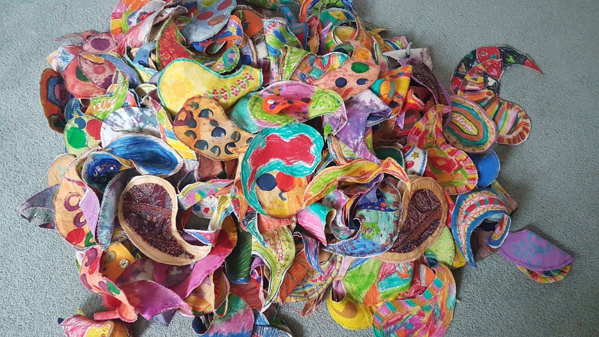 That's a lot of Paisley.... next stop- bunting! #paisley2021 #celebrating #creativeschool #communitycrafting