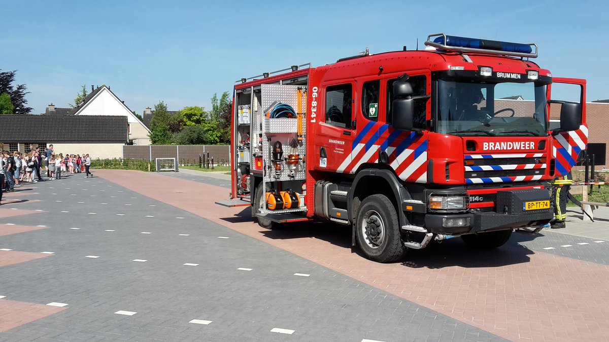 Vanmorgen succesvol de ontruiming geoefend.  Brandweer Brummen bedankt!