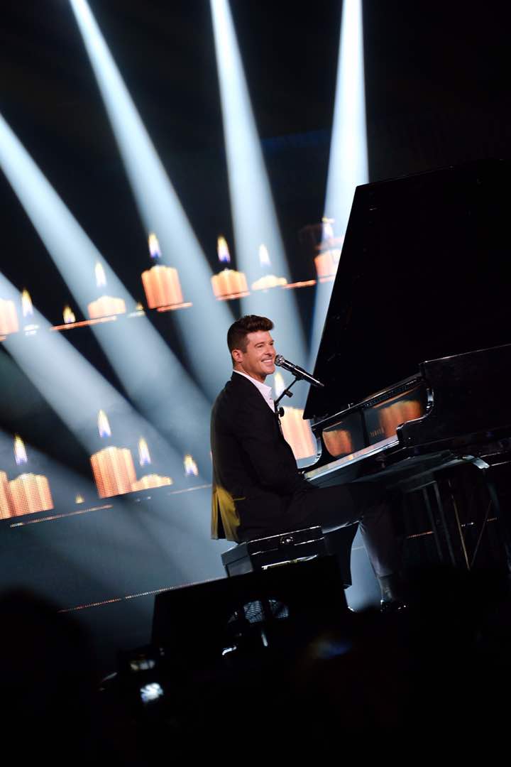 mdtvindonesia's tweet image. Masih dari kemeriahan #NET4GoodPeople semalam.

Thank you so much @robinthicke for your cool performances.