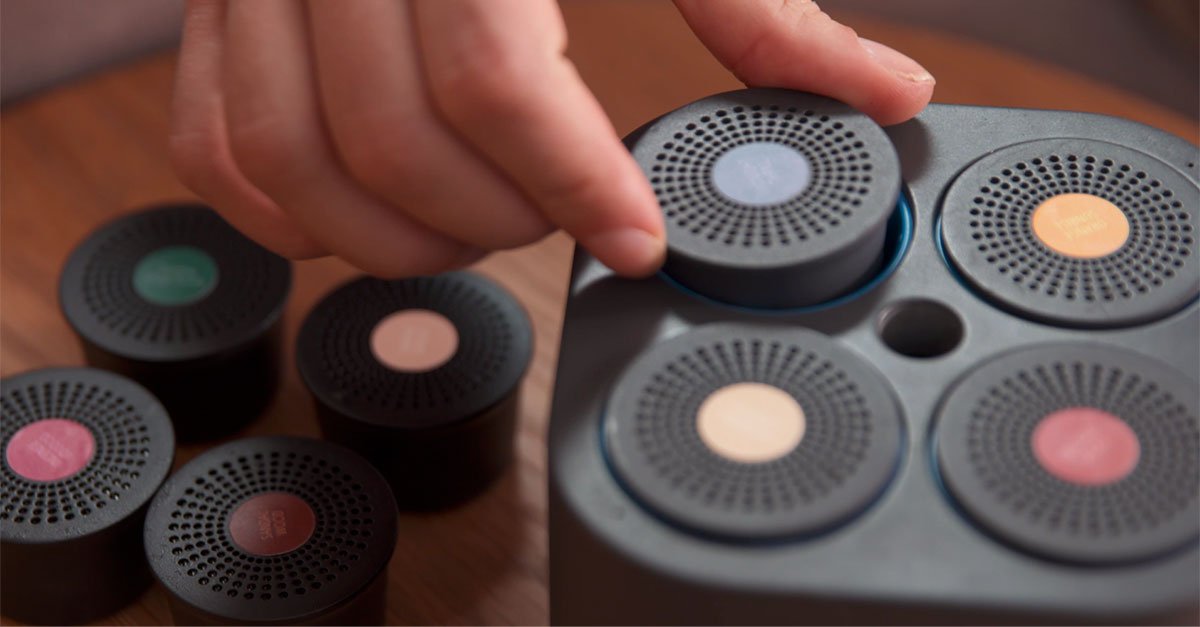 Moodo_co's tweet photo. Getting ready for large volume production! See our new update in our Indiegogo campaign!
https://t.co/ExxZoWyj5R https://t.co/kzKHj7XHBu