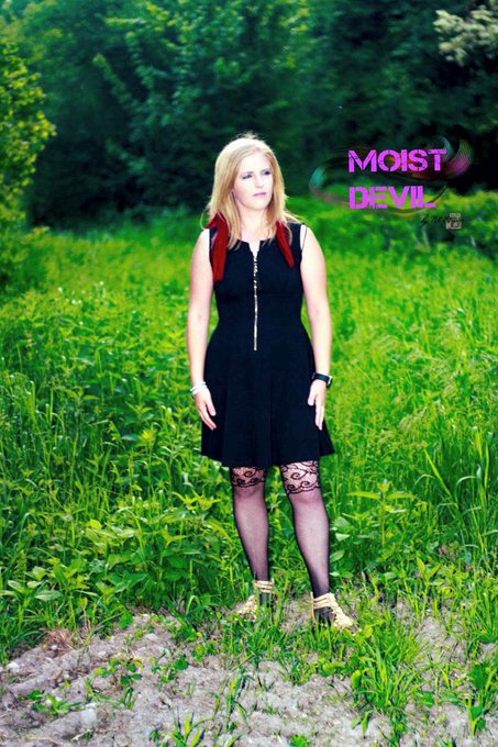 Schaut auf meiner Seite vorbei es gibt wieder neue Bilder.😙  https://t.co/GaM2hbylLH    @_germanporn<a href="/tag/mgwv"class="tags"><span>#mgwv</span></a>