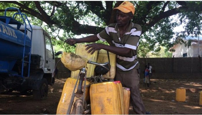sidnl's tweet photo. The water vendors of Juba, South Sudan play an important role in the community by delivering safe drinking water
https://t.co/YdPHcxhHtY https://t.co/5CMVnXvWbK