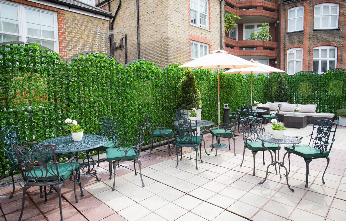 30Pavilionroad's tweet photo. Our roof terrace is ready for the heatwave this week with dates still available for private hire 😎 contact the team today to find out more! https://t.co/8BhZ1wndcJ