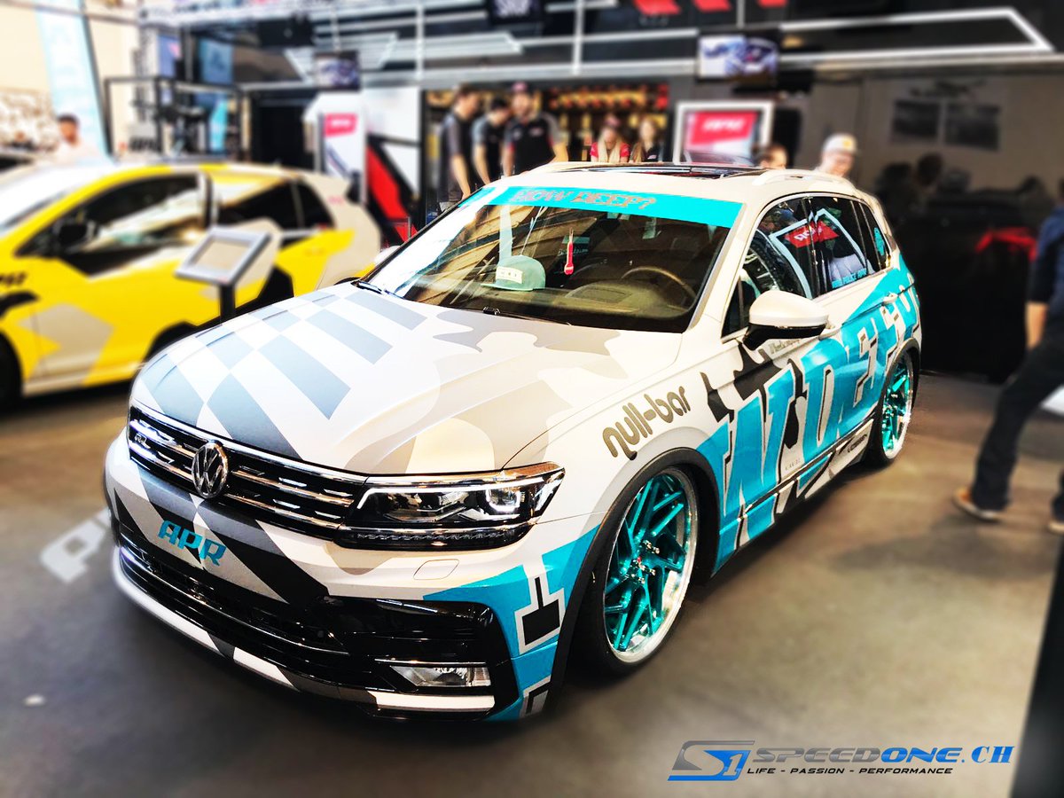 SpeedOneCh's tweet photo. #tuningworldbodensee #tuningworld #tuning #twb2017 #bodensee #auto #Friedrichshafen #vw #volkswagen https://t.co/ECemzdkdOv