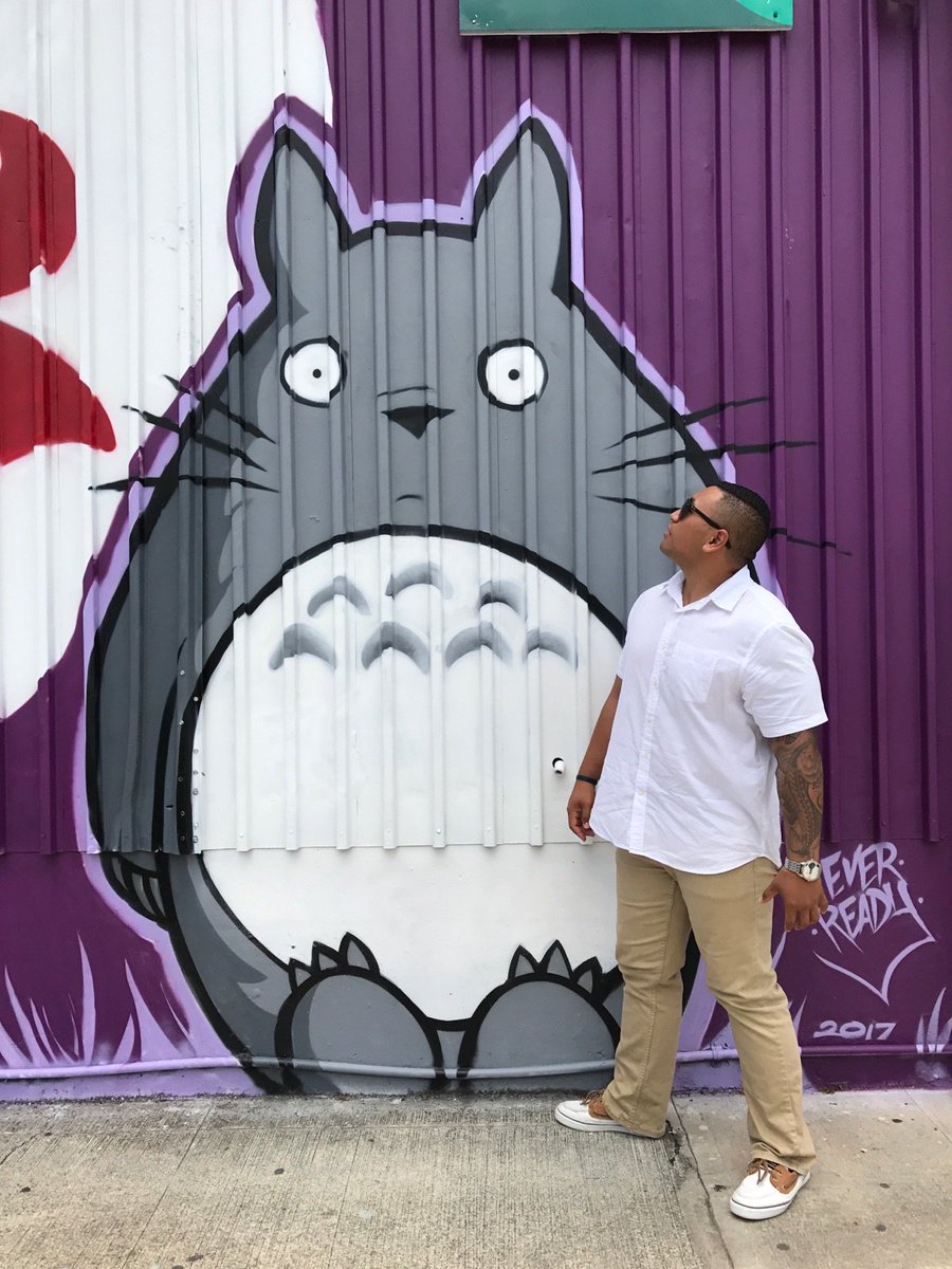 mau_nizo's tweet photo. #SundayFunday #lioninthejungle #Totoro 
#hotinhawaii https://t.co/lcW6PDI7X5