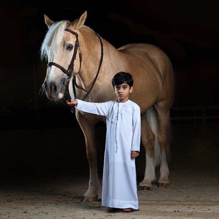 evn_ads's tweet photo. #رويال_تارقيت
"خياطك وين ما تباه تلقاه" يقدم أرقى الكنادير الرجالية المصممة من أجود أنواع الأقمشة اليابانية.
📱00971503527000
📷 @royaltarget https://t.co/0FmdqR3xRa