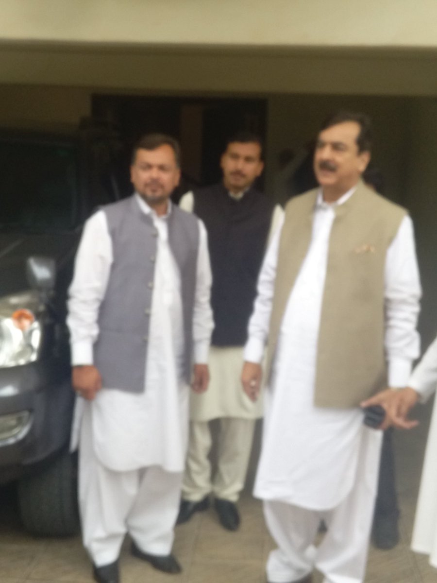 AzizTanoli's tweet photo. @ShahzadaJamal https://t.co/P7Fv3kso4E