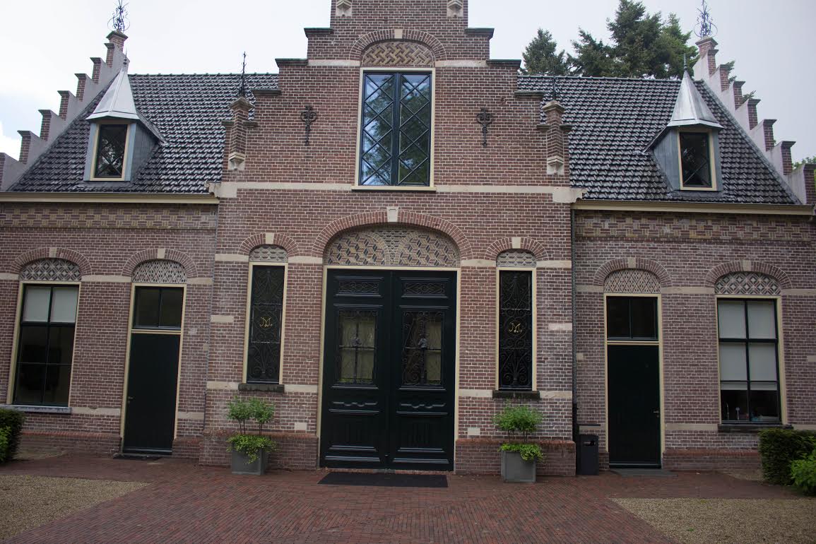 Rondleiding op mysterieus Zionsburg vught.nieuws.nl/nieuws/4554/ro…