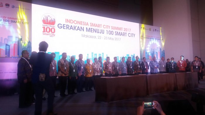 Congrat to <a href="/KabPelalawan/">Kabupaten Pelalawan</a> &amp; <a href="/humassiak/">Pemkab_Siak</a> u/ #SmartCity aptika.kominfo.go.id/index.php/beri… <a href="/humasriau/">HUMAS PEMPROV RIAU</a> <a href="/MCRiau/">Media Center Riau</a> <a href="/kemkominfo/">IsNotSepuh</a> <a href="/Gprbaik/">Kabar #IndonesiaBaik</a> min <a href="/inhukab/">Kabupaten Indragiri Hulu</a> ga masuk ya