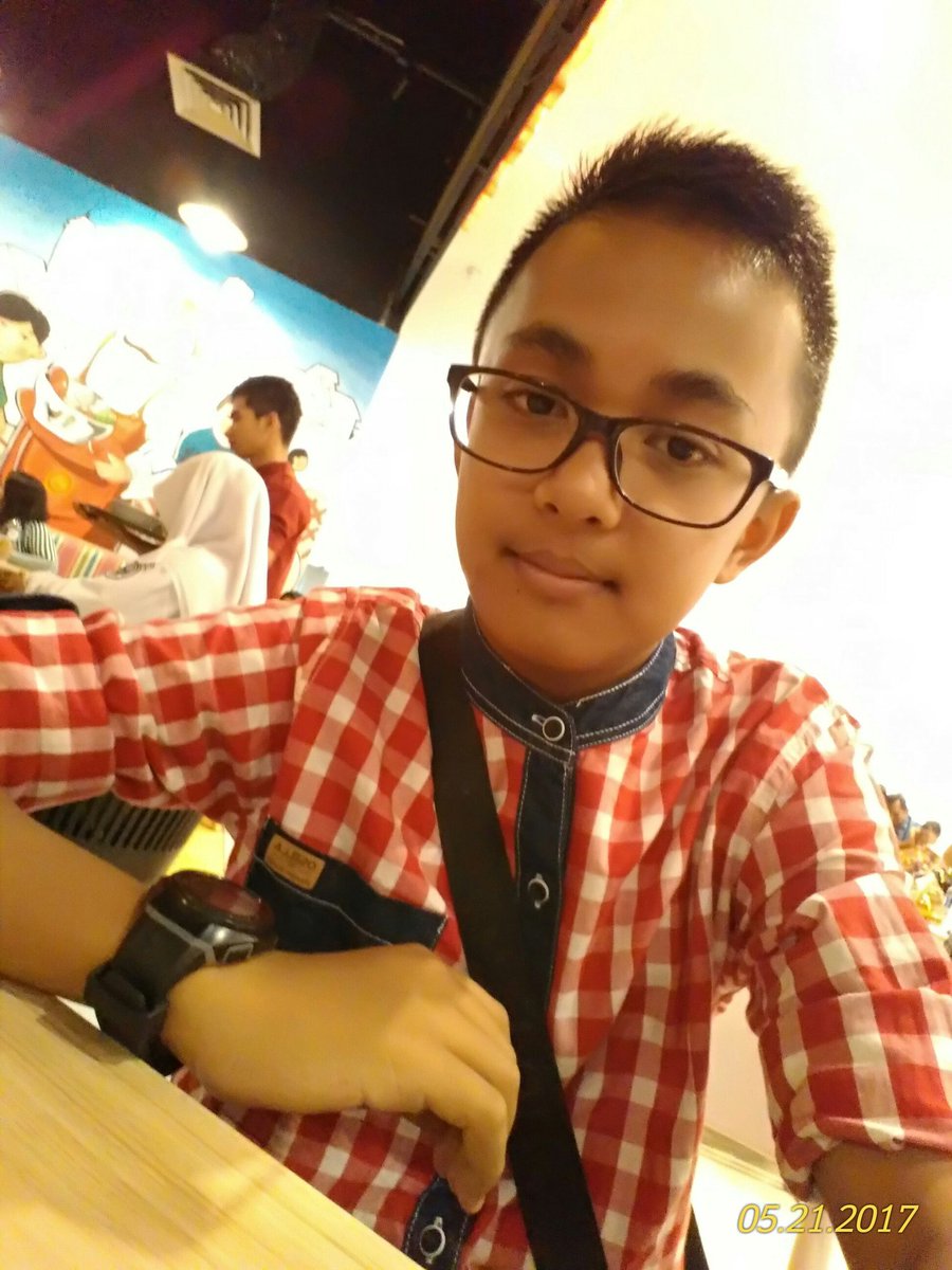 Zikri_Febrian37's tweet photo. TransMart 😄😄
#likeforfolow #like4follow #likeforlike #like4like #fff #lfl #ib https://t.co/irqiVwTMwz