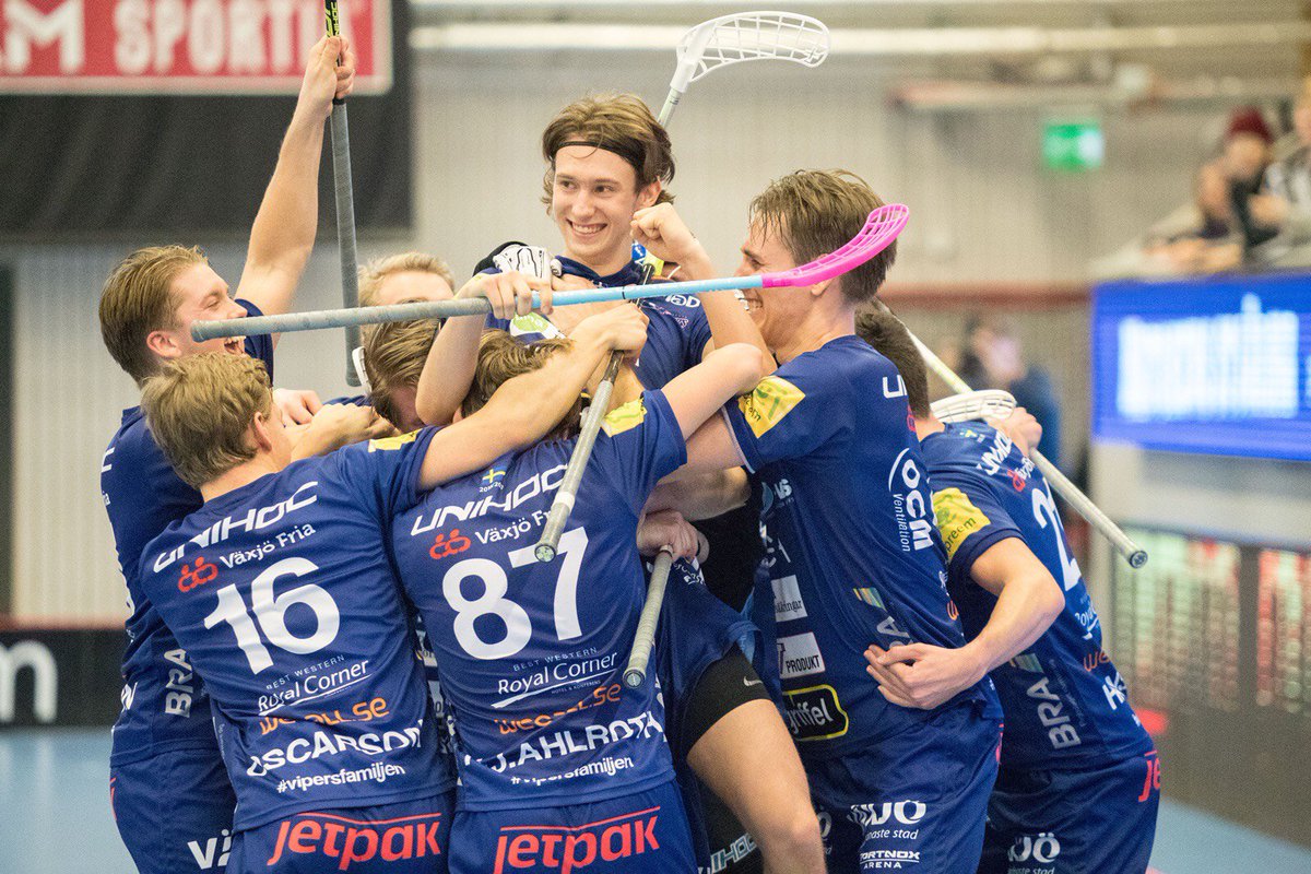 vaxjovipers's tweet image. In och buda på spelarnas tröjor från säsongen! Mer information här: vipers.se/2017/05/22/auk…