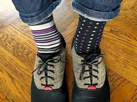 SarnaRushil's tweet photo. Life is too short to wear socks of the same colour. 
#quotesandstuff #todaysquote https://t.co/wcD4kl0uou