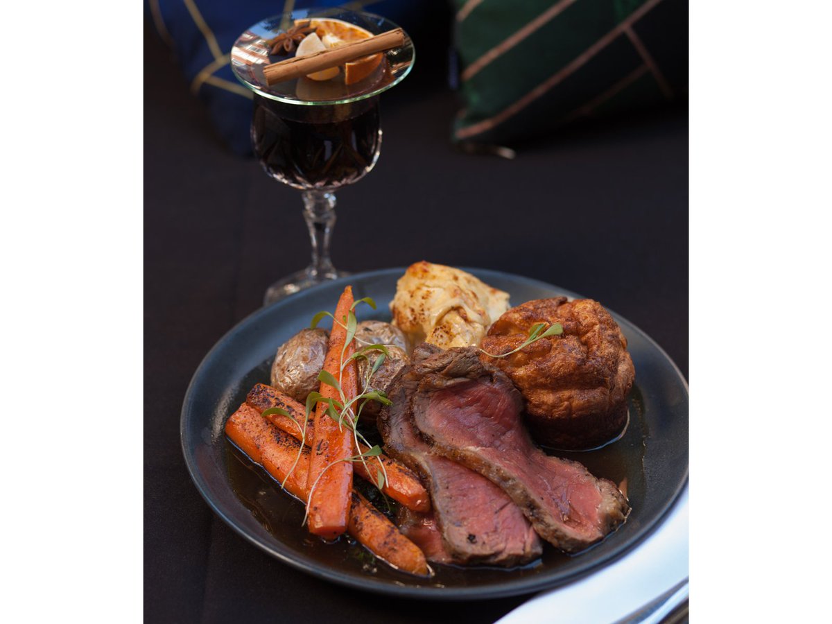 qftravelinsider's tweet photo. Where to find cosy fireplaces and warming Sunday roasts in Sydney: https://t.co/jSTyTjJeuI https://t.co/yQwfh2ptrP