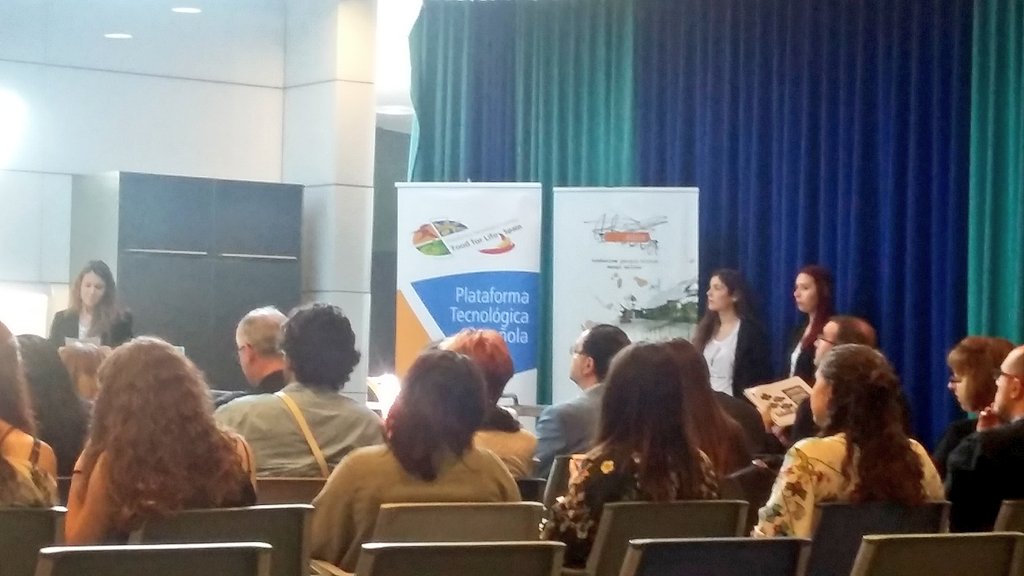 ConchaAvila's tweet photo. Primer participante #Ecotrophelia #BAGATE untable a partir de bagazo cerveza #sostenibilidad #innovacion https://t.co/YIG8E29CX2