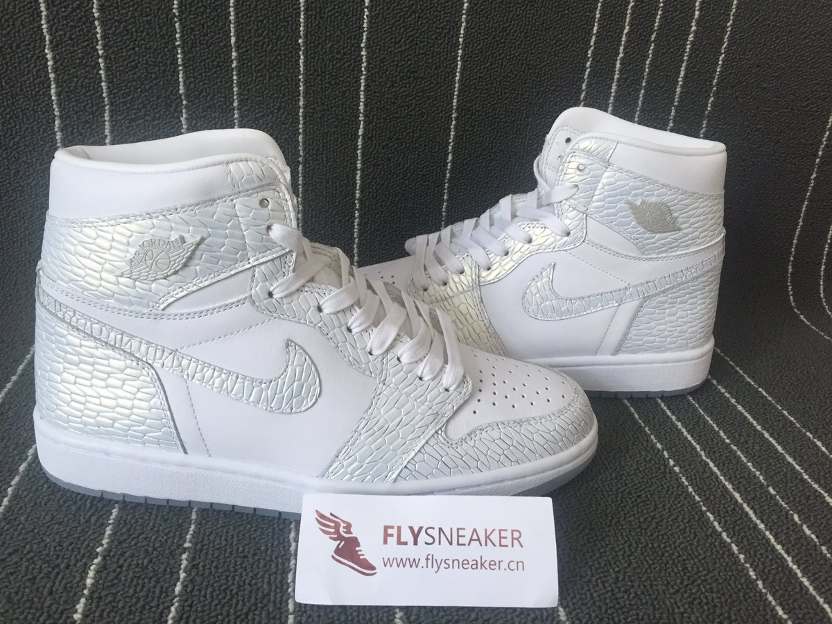 wllanling's tweet image. 🔹skype: Flysneaker.cn                                          
🔹kik/wechat:flysneaker2015                  🔹website:flysneaker.cn