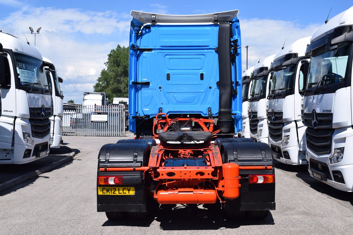 CWC_Trade's tweet image. 2012 (12) Actros 2542 6x2, Euro 5 
2.3m flat floor sleeper cab. 
697500kms, MOT till April 2018. 
Prepped for Trade.....£23,500.
#usedtruck