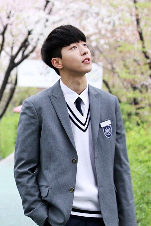 namjoohyukpic's tweet photo. -Han Yi An (2015)
-Eun Taek (2016)
-Baek Ah (2016)
-Jong Joon Hyung (2016-2017)
Which is your favorite character? https://t.co/xLahzTSc7Z