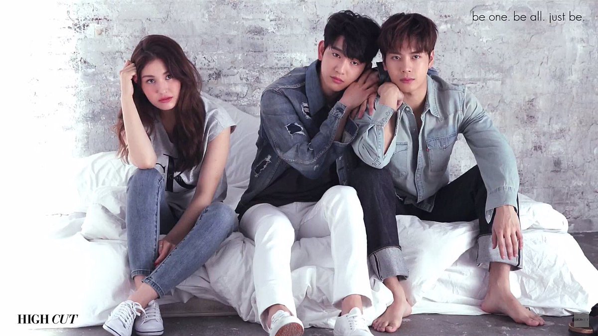 jsmtjyygyjbbjb's tweet photo. นี่มันอะไรกัน สงสารโซมี 555555555555555555555555555555555 https://t.co/rEjEGiamlr