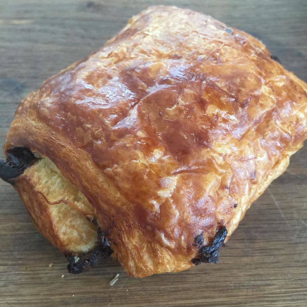 A morning treat after a sweaty night with no air-con. Delicious, but could have been bigger. Is that just greedy? … ift.tt/2rsc1UU