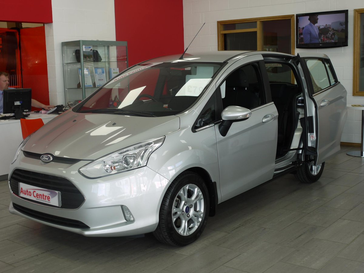 CRMorrowLtd's tweet photo. Our used Auto Centre showroom has a new batch of cars on display! Come on down for a nosey, #anymake #anymodel https://t.co/HpAddjepqg