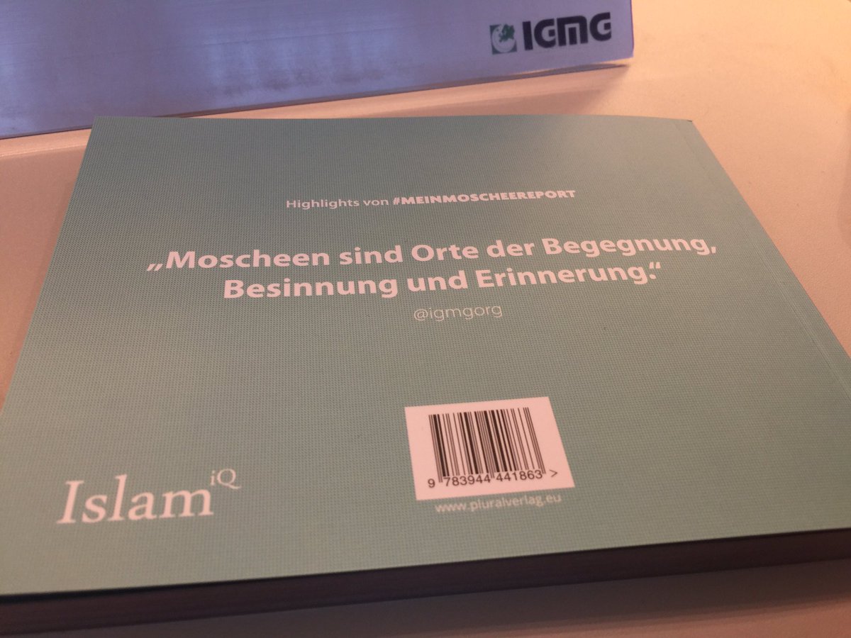 baltas60's tweet photo. Wir haben eine Auswahl der Beiträge unter #meinmoscheereport in einem Buch festgehalten. @MehmetCelebi jetzt auch für Dritte verständlich 😉 https://t.co/9xpuddgONd