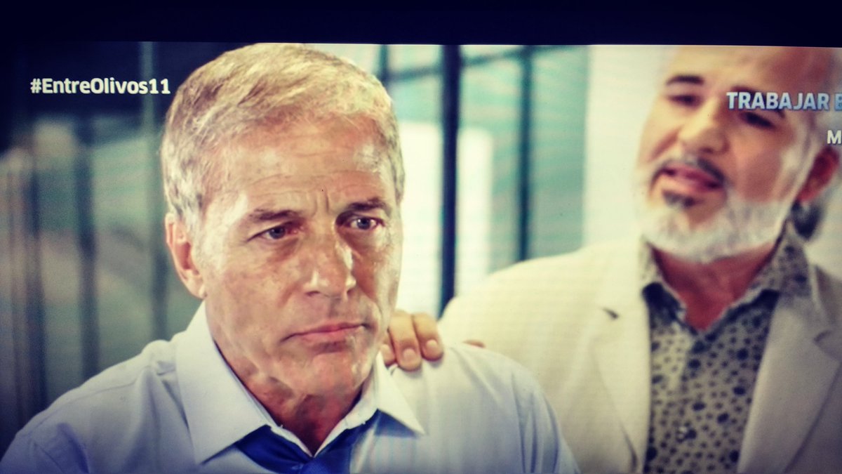 JavierGomez_'s tweet photo. A #MarioFuentes no le gustó nada que Martín Corona @Humbert03056633 lo saque de su oficina.Gran final de @EntreOlivosTV 22:20hs #España 🇪🇸 https://t.co/T4bsgoeavu
