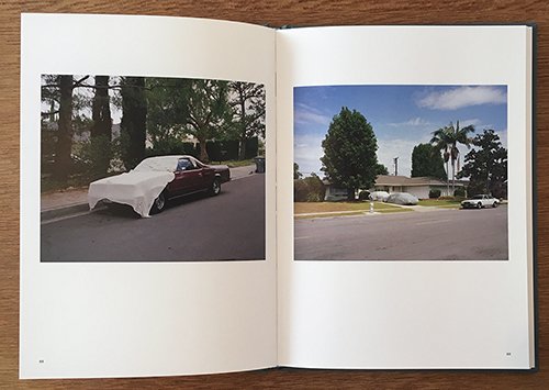 ccommunee's tweet photo. @DanMonickINC @clintwoodside 展示前の予習にオススメ！#2→『Undercover Cars』- Clint Woodside https://t.co/2cnRqWE3Qa #写真集 #photo #Vineland https://t.co/6f1oG3eYpH