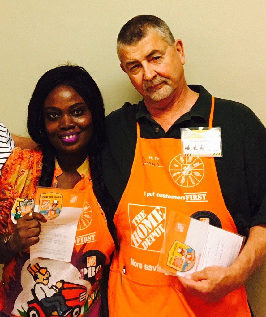DavidHullHD's tweet photo. Commercial credit Dynamic Duo!!!! Brigette and Donald!!
@BrettNewmanHD @AlanCoxjr @forman_melvin https://t.co/fEB4JSV1hJ